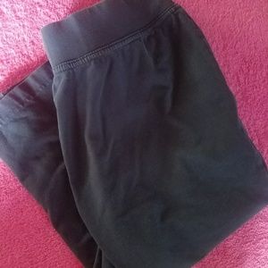 Christopher Bank capris